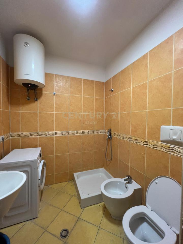 2+1+2 APARTMENT FOR RENT WITH PARKING SPACE IN THE CENTER OF SARANDA!