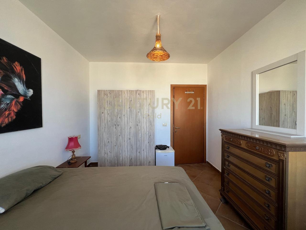 2+1+2 APARTMENT FOR RENT WITH PARKING SPACE IN THE CENTER OF SARANDA!