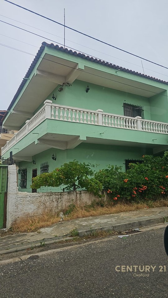 VILLA FOR SALE WITH 2 FLOORS IN DURRES