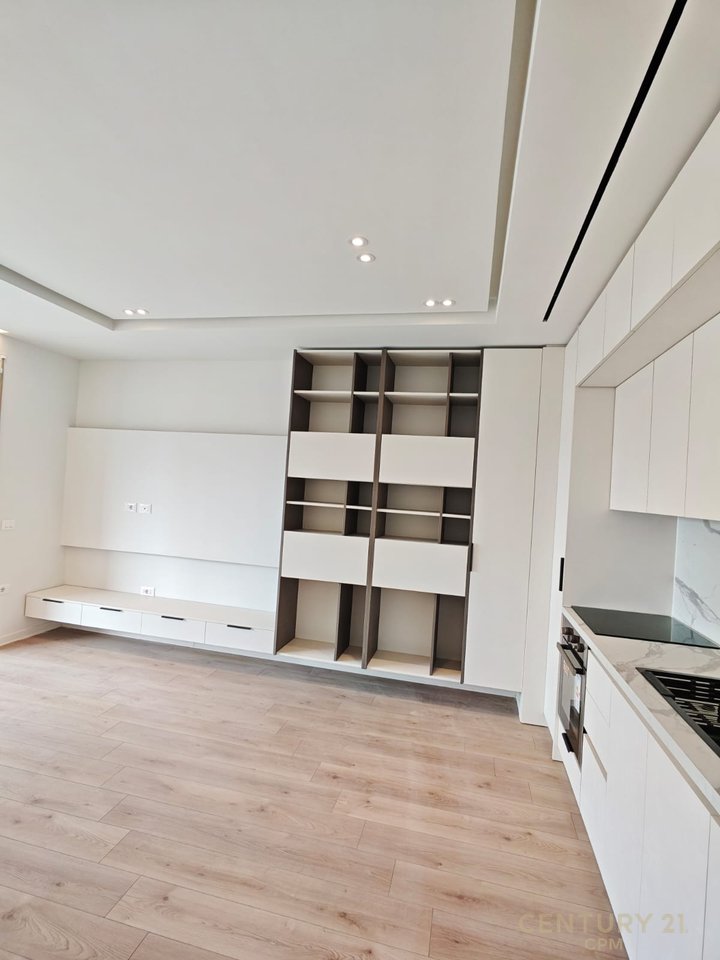 BULEVARDI I RI JAPIM ME QIRA APARTAMENT 1+1+POST PARKIMI