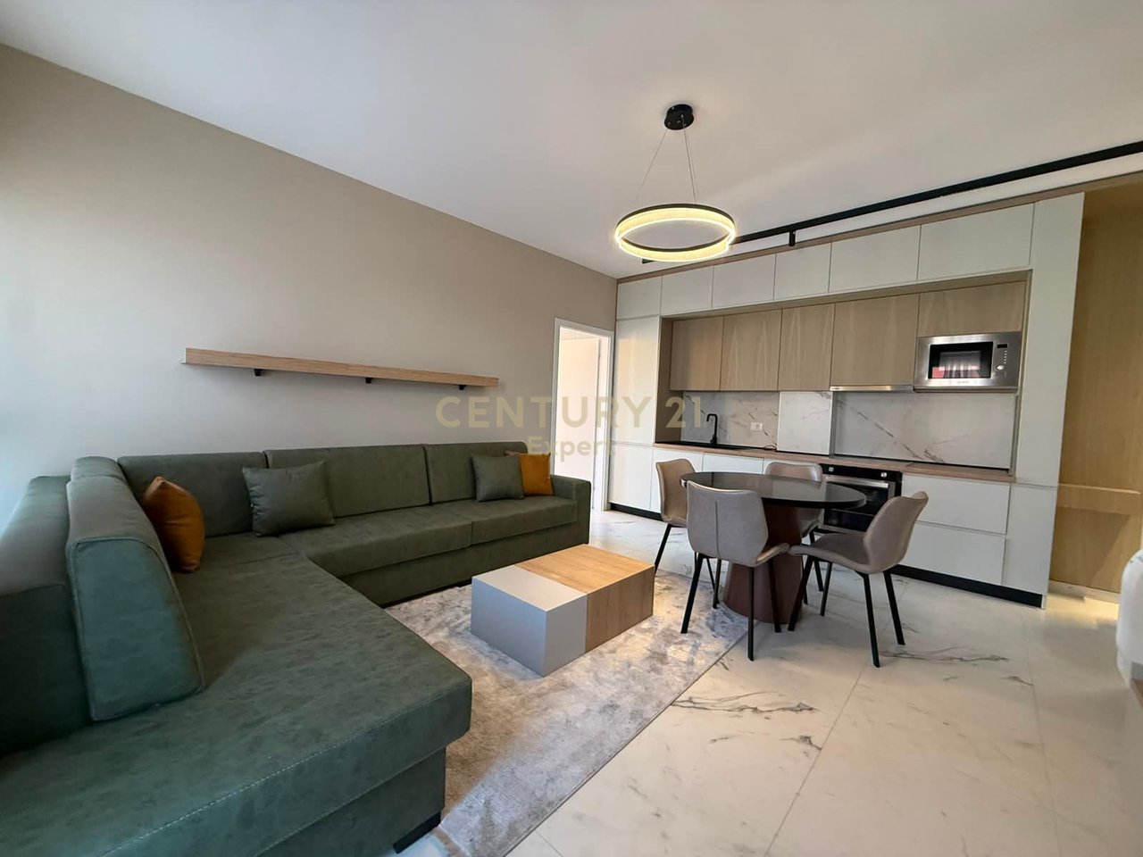 APARTAMENT 1+1 ME VERANDE TEK KOMPLEKSI AURA!