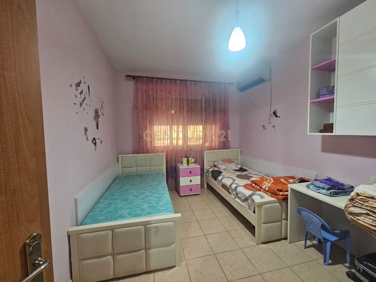 SHITET APARTAMENT 2+1 PRANE BAR “BOHEM”