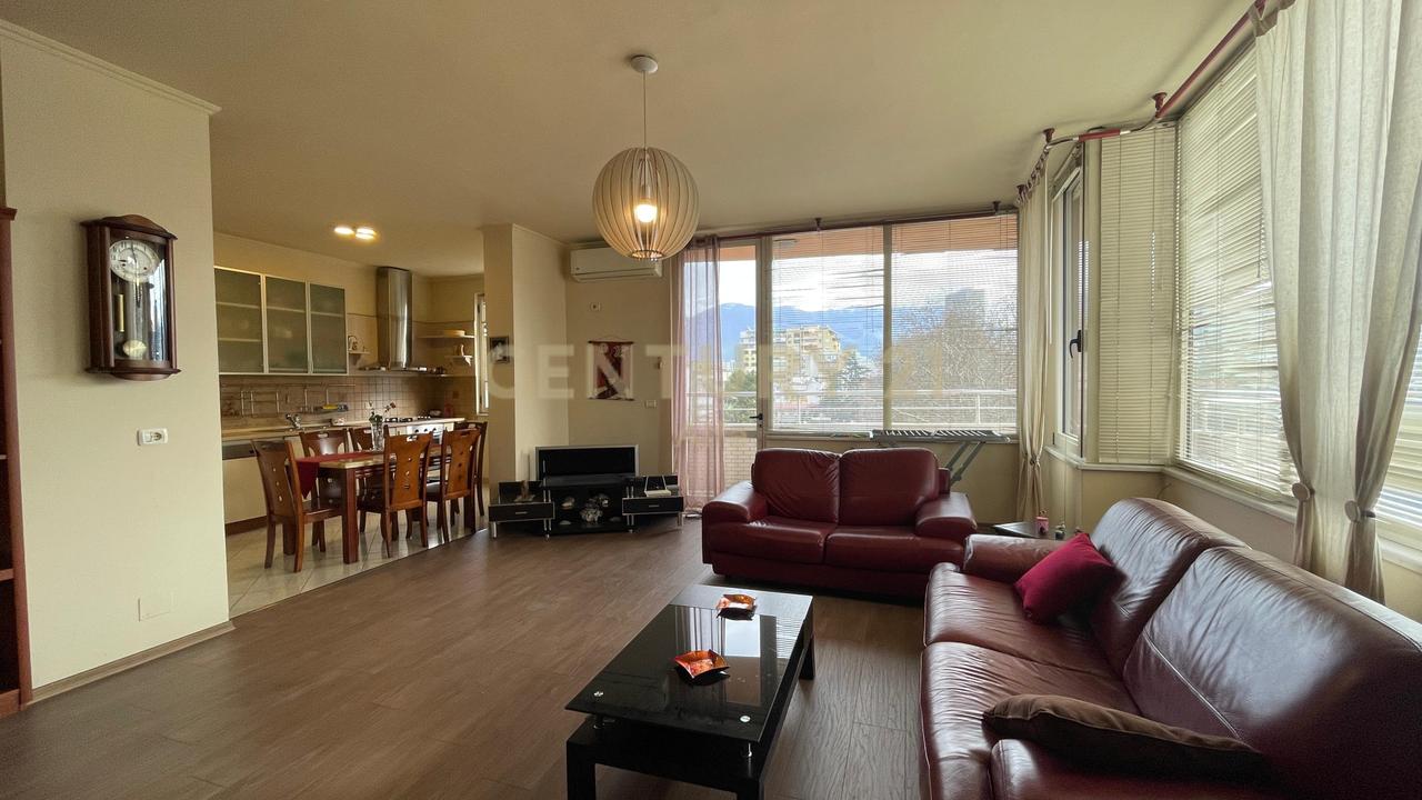 2+1+2 Apartment for Rent in Myslym Shyr – near the Police Directorate!