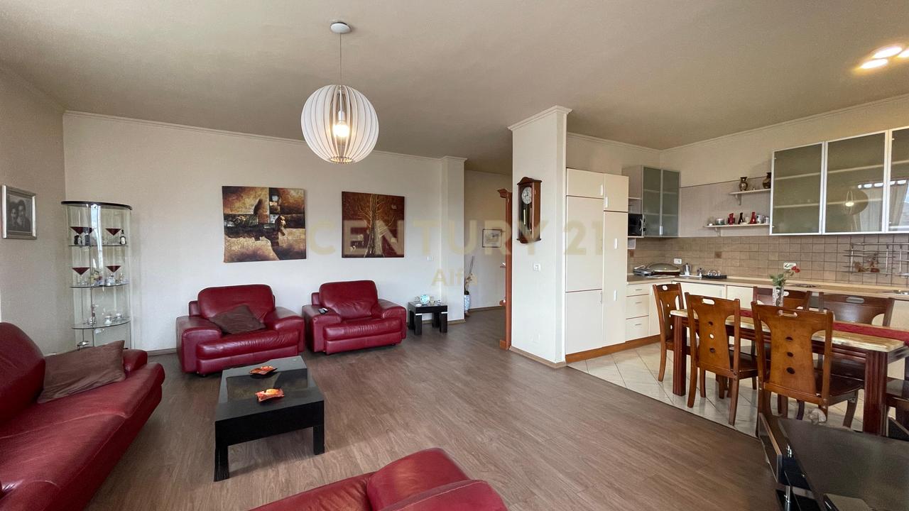 2+1+2 Apartment for Rent in Myslym Shyr – near the Police Directorate!