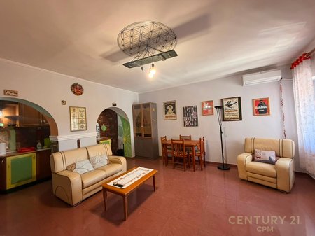 APARTMENT 1+1 FOR RENT NEAR WILLSON SQUARE!