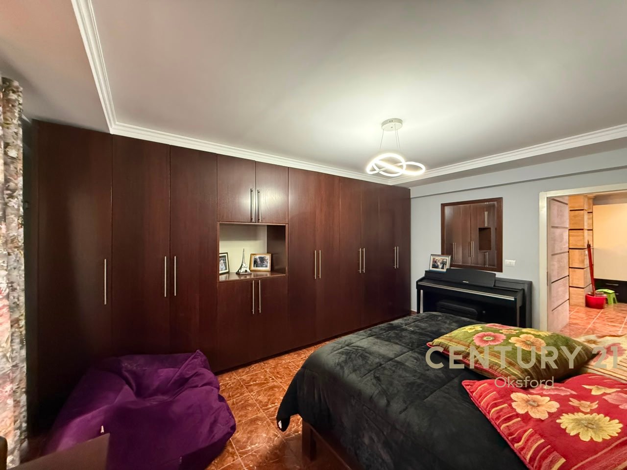 ESCLUSIVO! VENDESI APPARTAMENTO 2+1, IN VIA "DRITAN HOXHA", TIRANA!