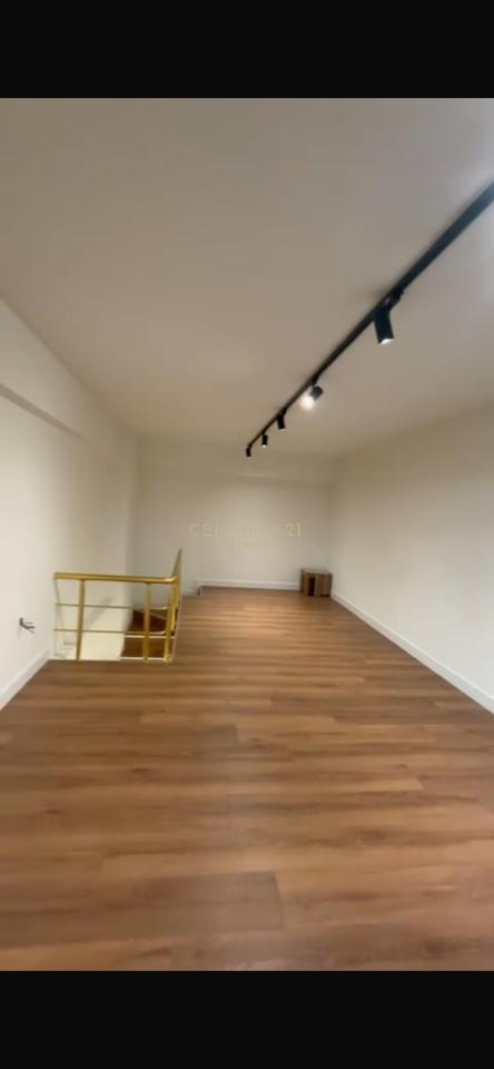 Duplex unit for sale floors 0 and 1 at Golden Park in Selite
