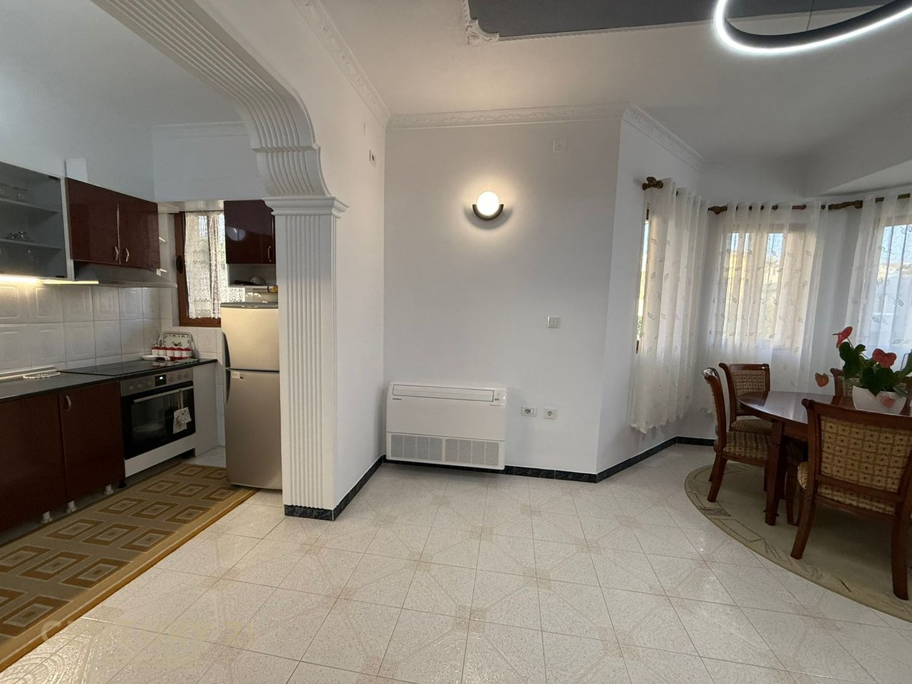 FOR RENT VILLA FLOOR 2+1+PARKING SPACE, STUDENT CITY!