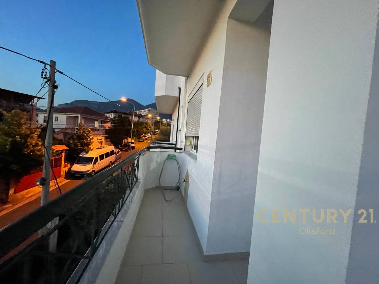 Apartament 3+2+1 për Shitje në Shkozë Tiranë!!