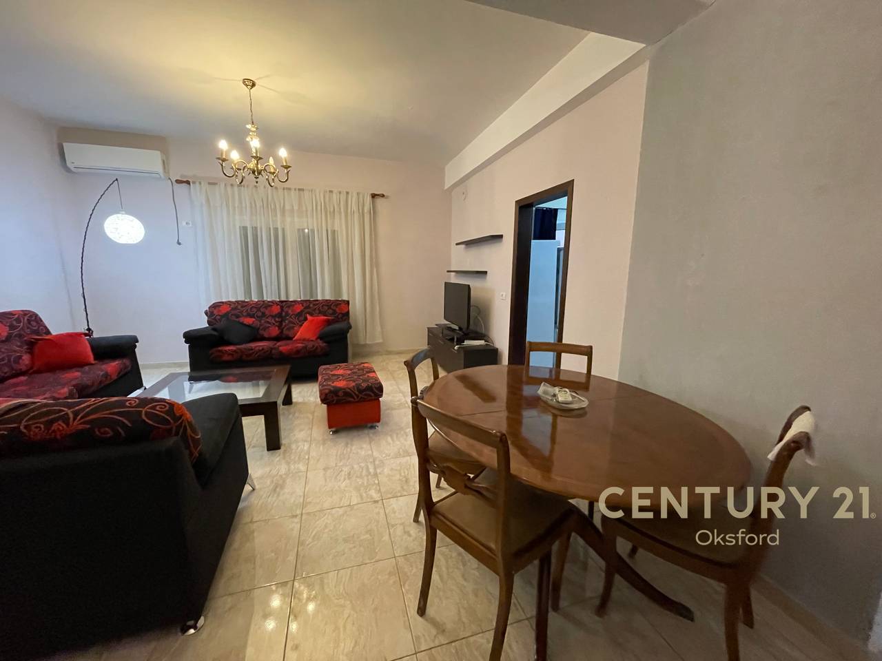 Apartament 3+2+1 për Shitje në Shkozë Tiranë!!
