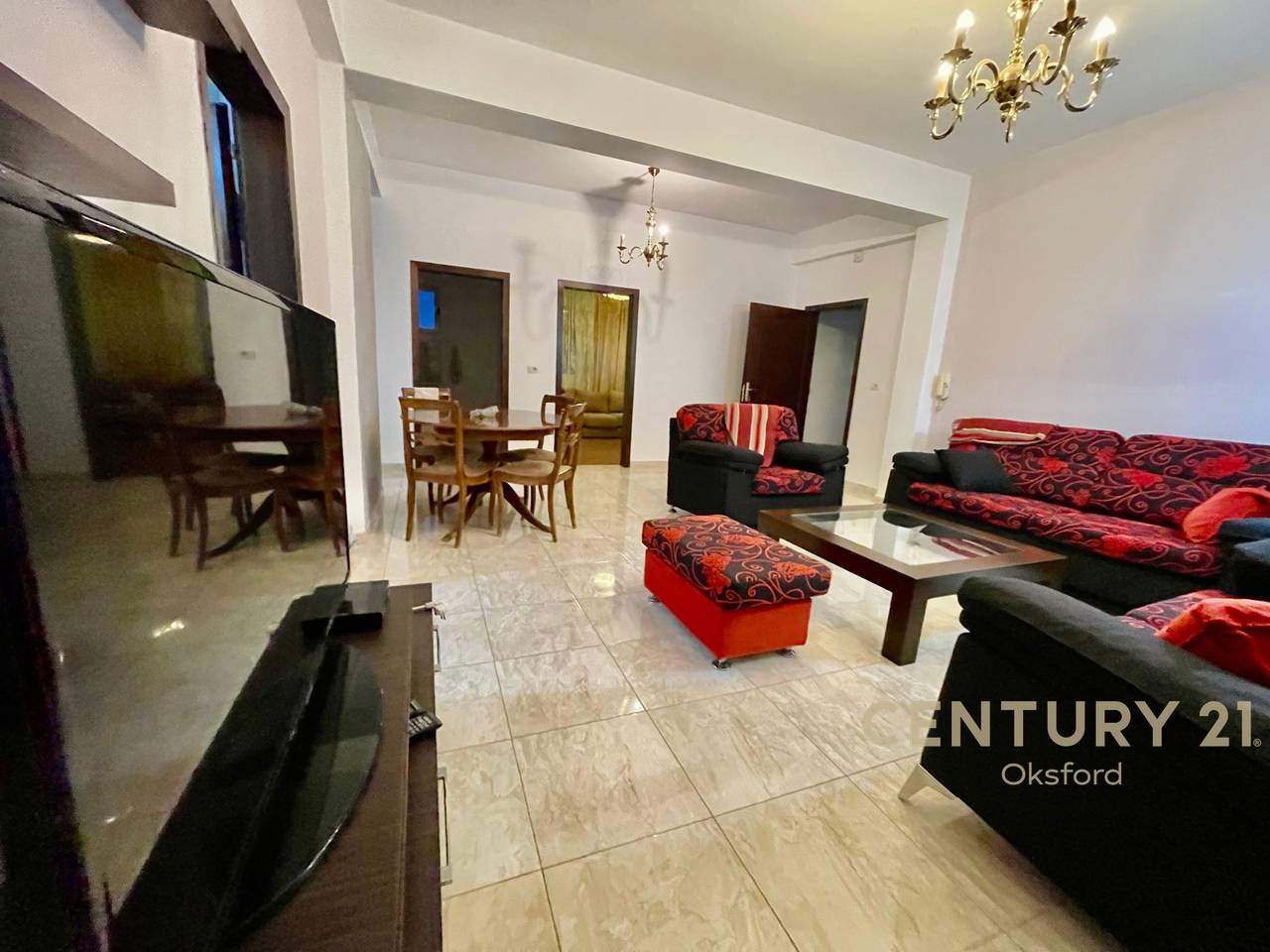 Apartament 3+2+1 për Shitje në Shkozë Tiranë!!