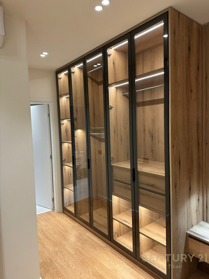 Apartament modern 2+1+2 per shitje te Fiori di Bosco