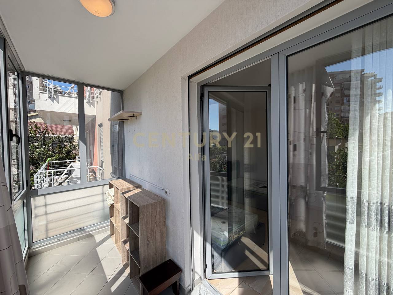 Apartment 3+1+ Garage for rent, Don Bosko.