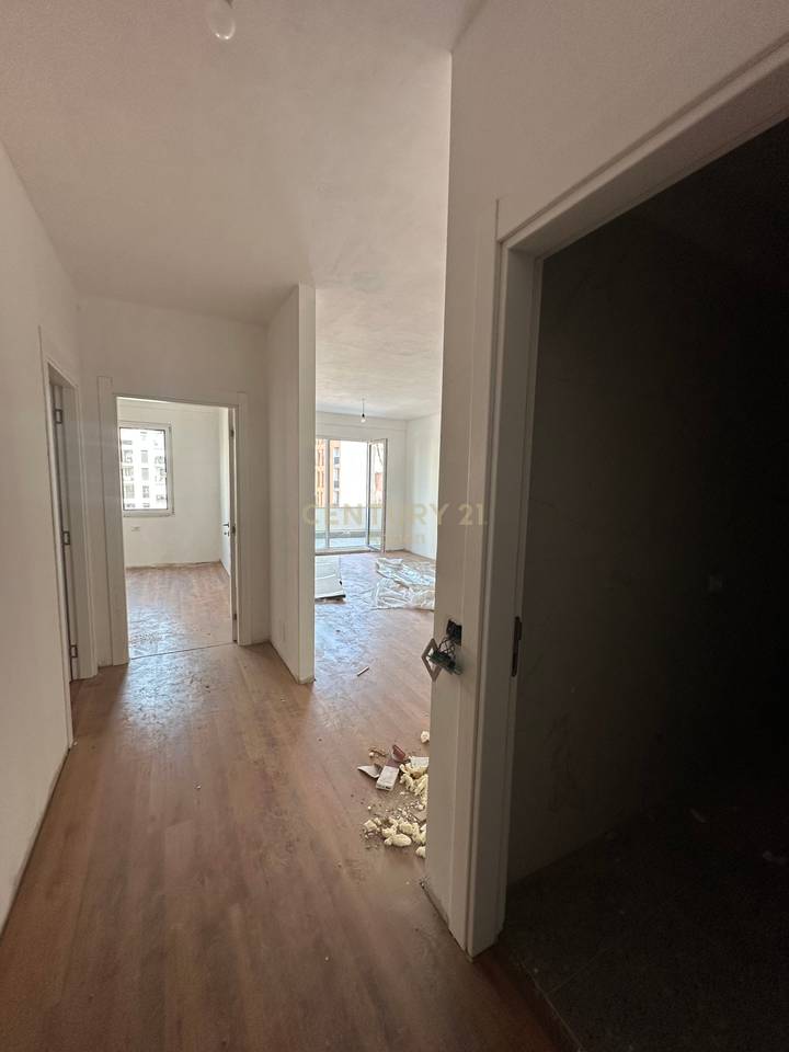 🏡 Shitet Apartament 2+1 tek Mirabella Residence