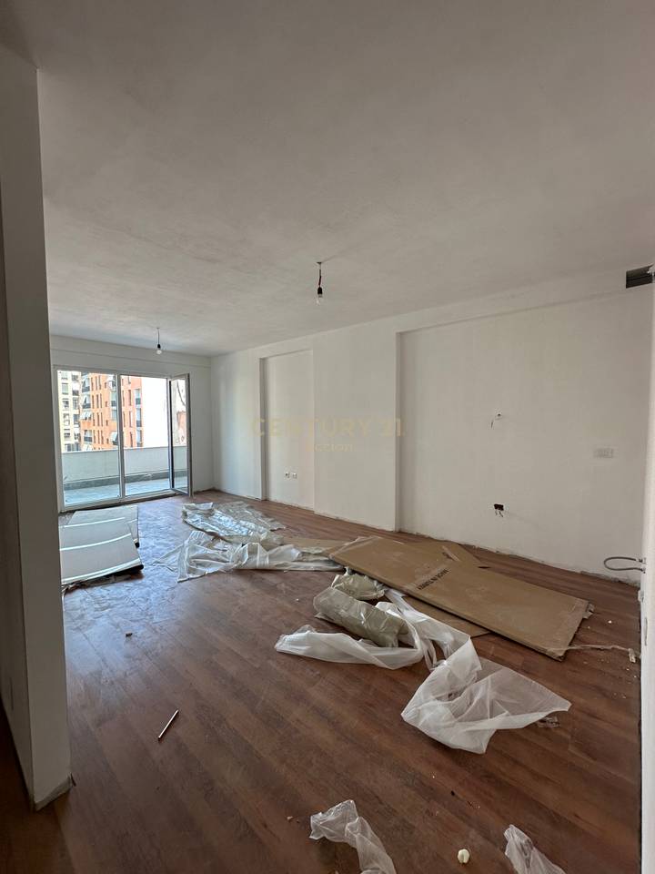 🏡 Shitet Apartament 2+1 tek Mirabella Residence