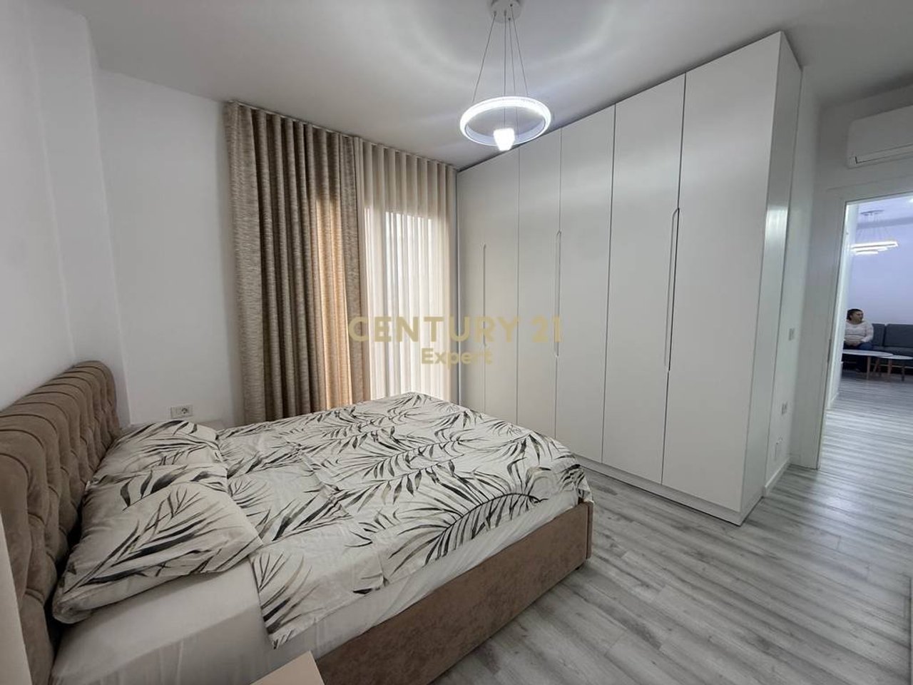 APARTAMENT 2+1+2+POST PARKIMI PER QIRA NE DON BOSKO!