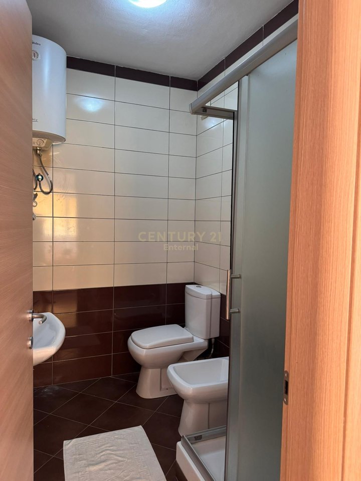 Apartament 2+1+2 Me Qira prane Ish ATSH