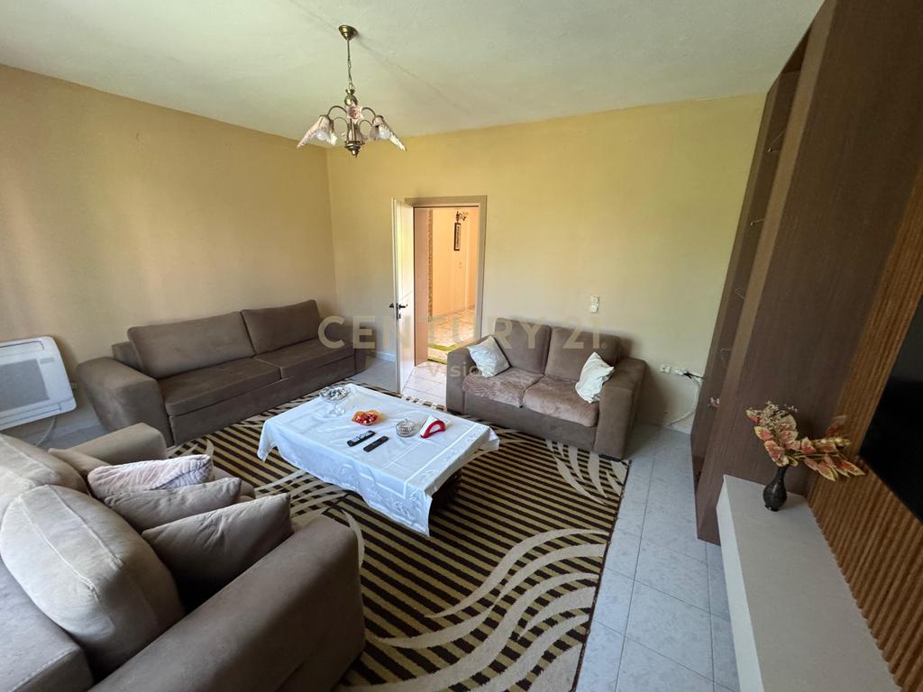 Villa For Sale in Dobrac, Shkodër