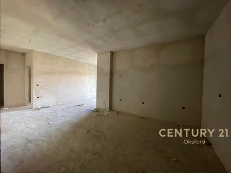 APARTAMENT 1+1, TEK ISH FUSHA E AVIACIONIT PER SHITJE