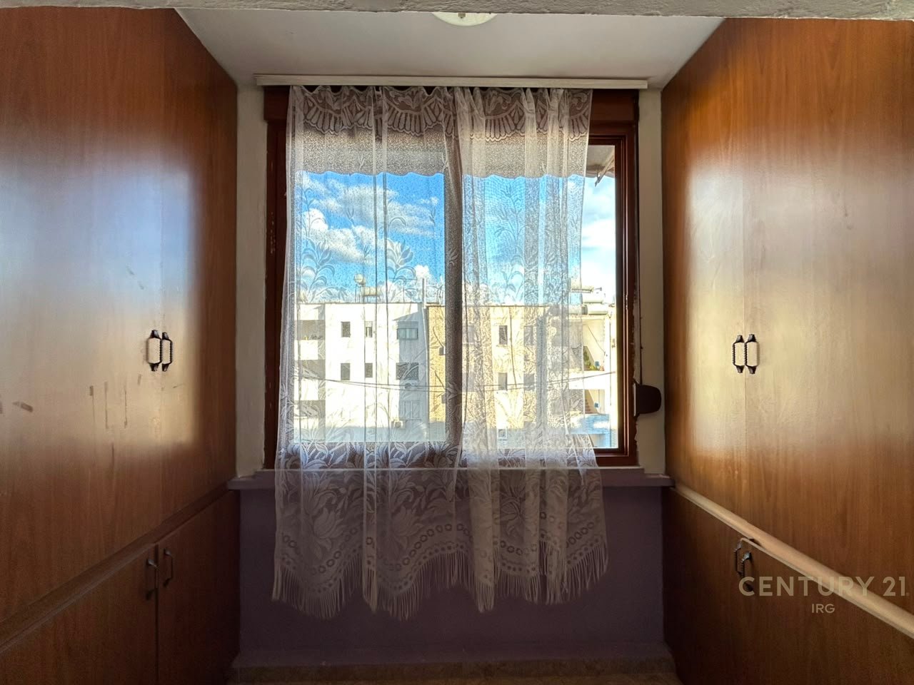 APARTAMENT 1+1 ME QERA.