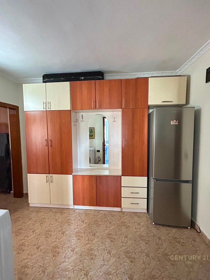 APARTAMENT 1+1 ME QERA.