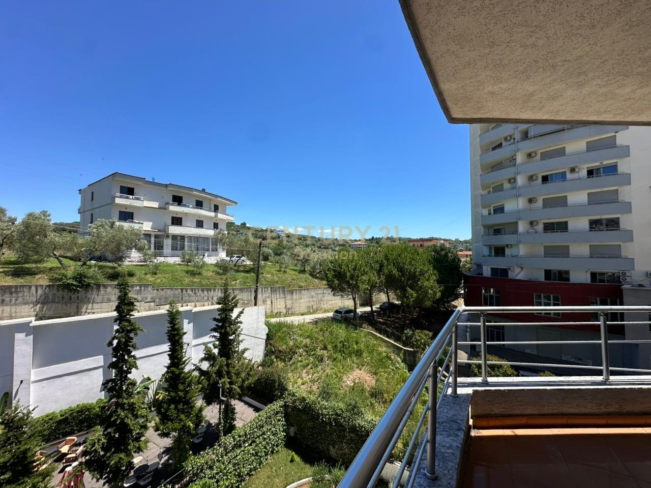 APARTAMENT 1+1 NE SHITJE TEK SHKEMBI I KAVAJES, DURRES