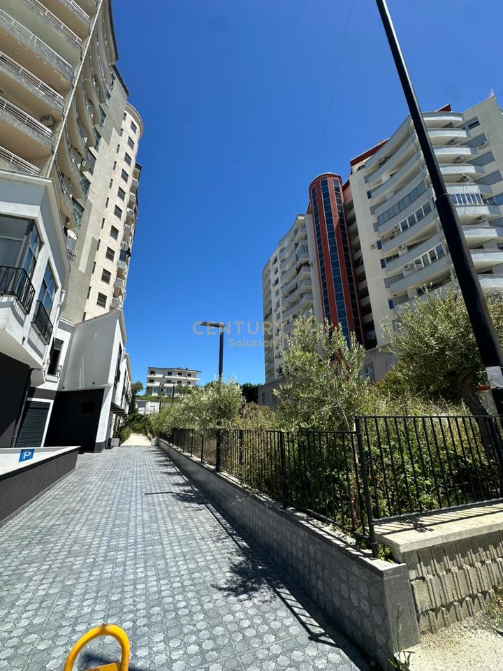 APARTAMENT 1+1 NE SHITJE TEK SHKEMBI I KAVAJES, DURRES