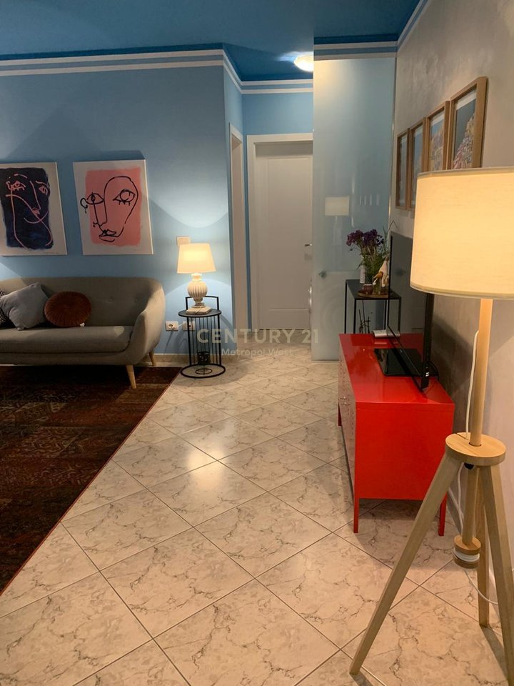 Apartment 2+1 for Rent on Elbasan Street