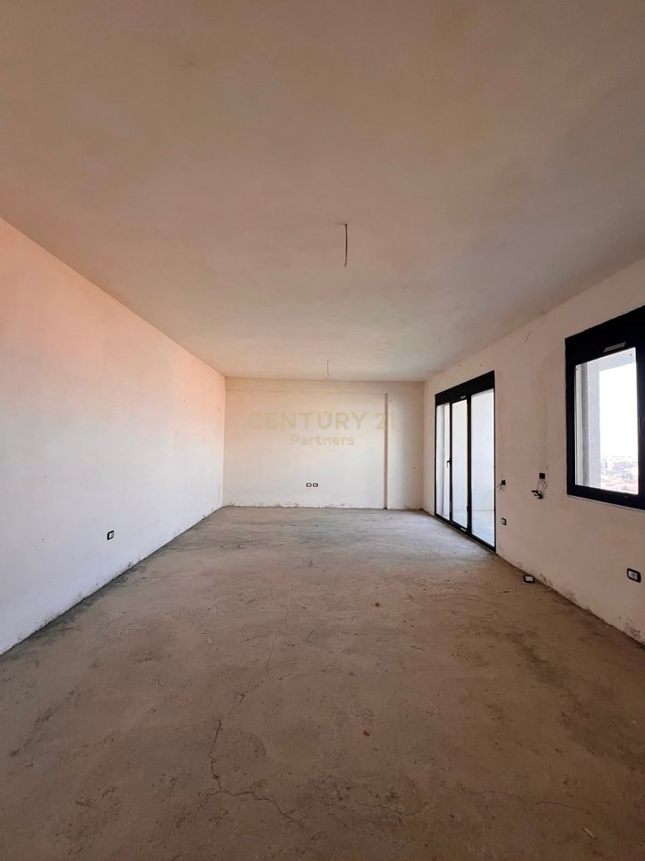 ‼️SHITET APARTAMENT 2+1 TEK REZIDENCA ALEKSANDROS, SELITË – PAMJE PANORAMIKE NGA TIRANA, 1450€/M²‼️