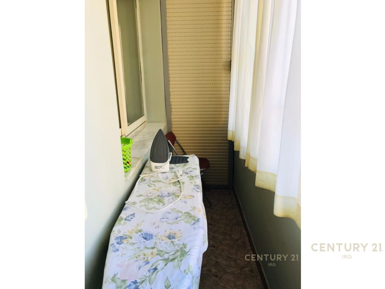APARTMENT 2+1 FOR RENT, SKËNDERBEJ SQUARE - CENTER.