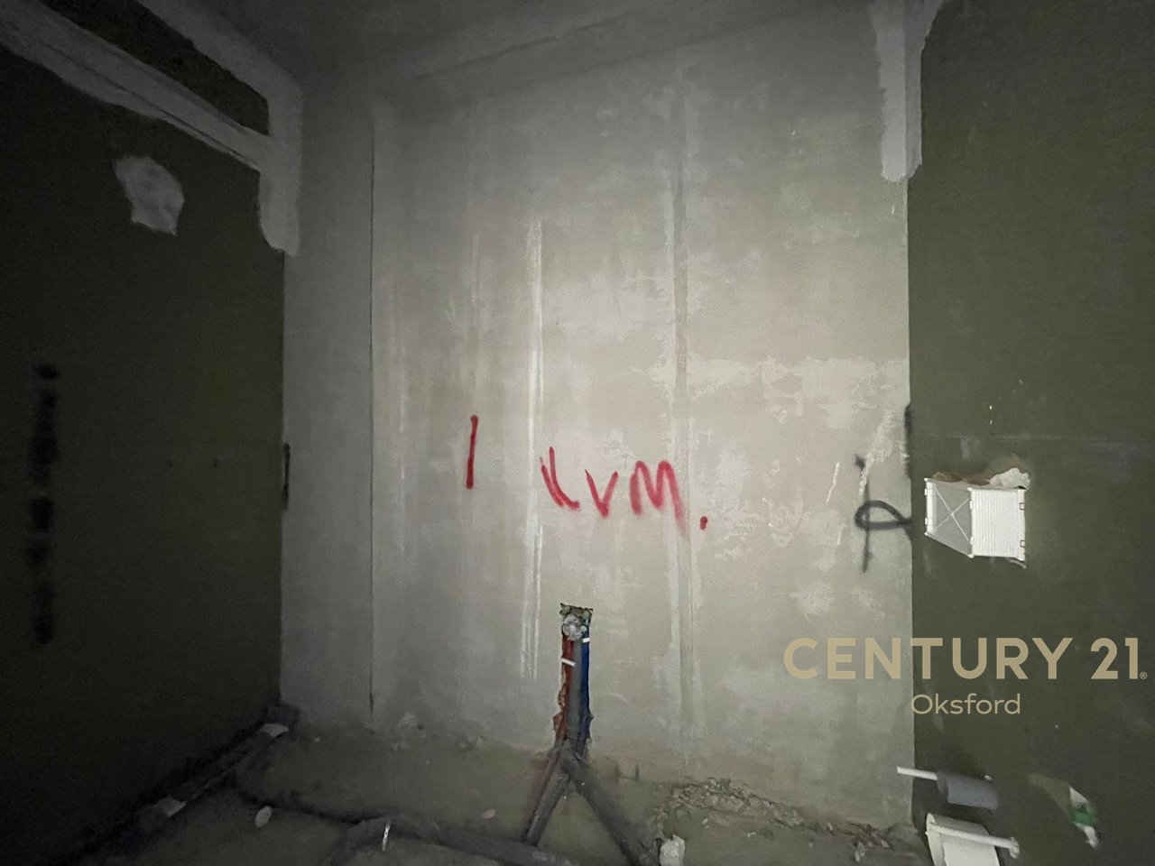 PENTHOUSE A PASKUQAN, APPARTAMENTO 3+1+2 CON POSTO AUTO IN VENDITA