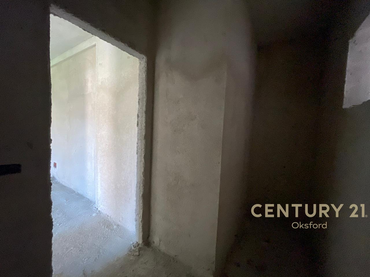 APARTAMENT 1+1, TEK ISH FUSHA E AVIACIONIT PER SHITJE