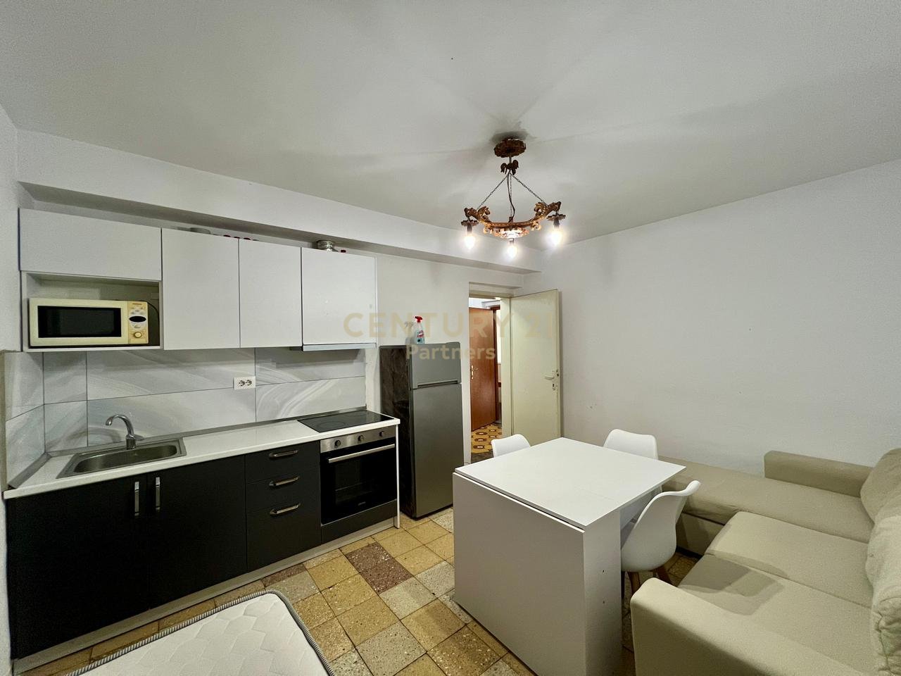 Apartament 1+1 per qira Brryli