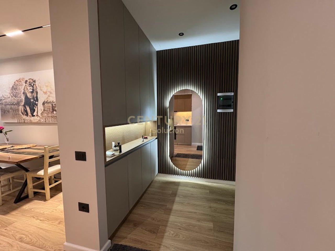 SHESIM APARTAMENT 2+1 PRANE ELEONORES!