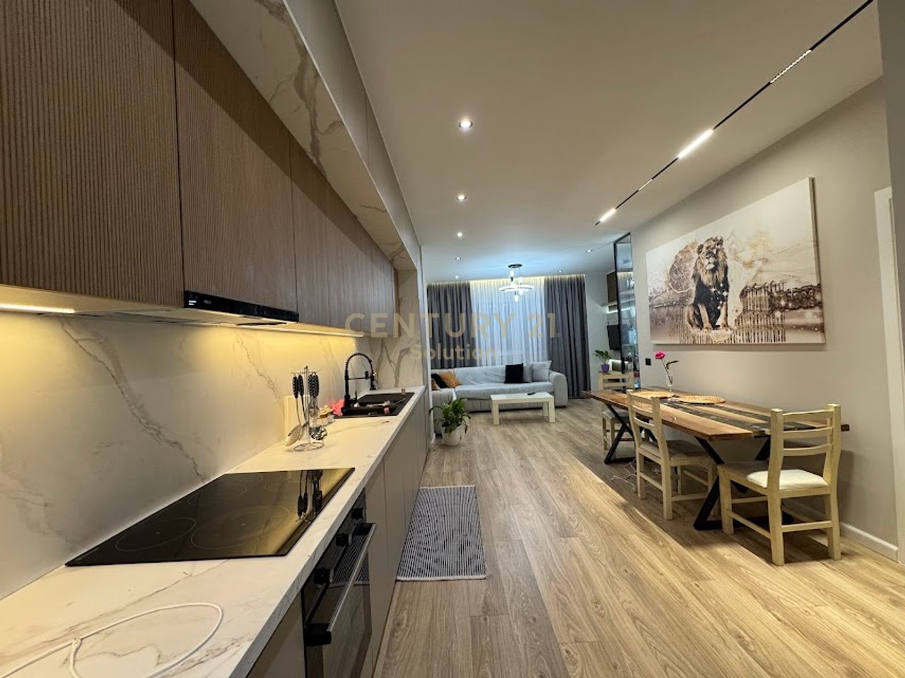 SHESIM APARTAMENT 2+1 PRANE ELEONORES!