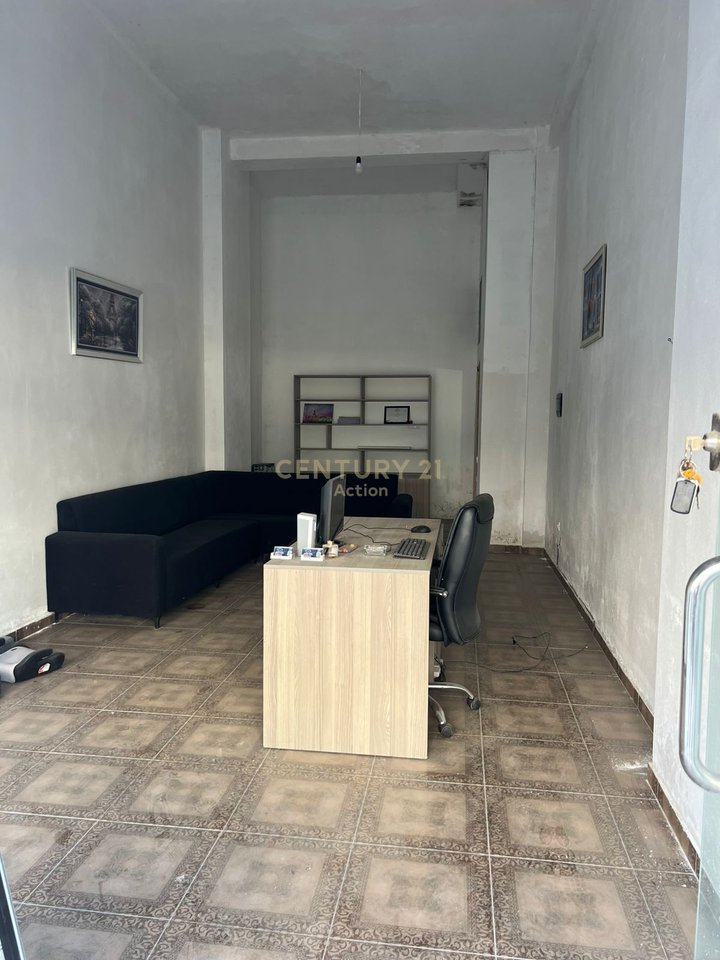 Commercial Space For Sale in Astir, Tirana - 65,000€