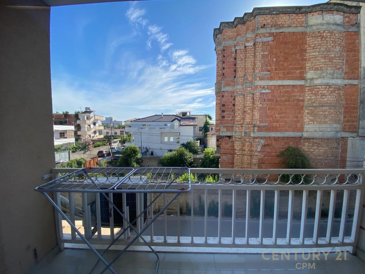 NE ZONEN E 5 MAJIT JAPIM ME QIRA APARTAMENT 2+1 ,RRUGA BESA