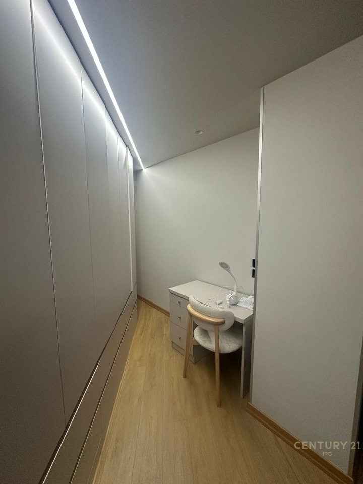 Jepet me qira apartament 1+1 në rrugën Sulejman Delvina!