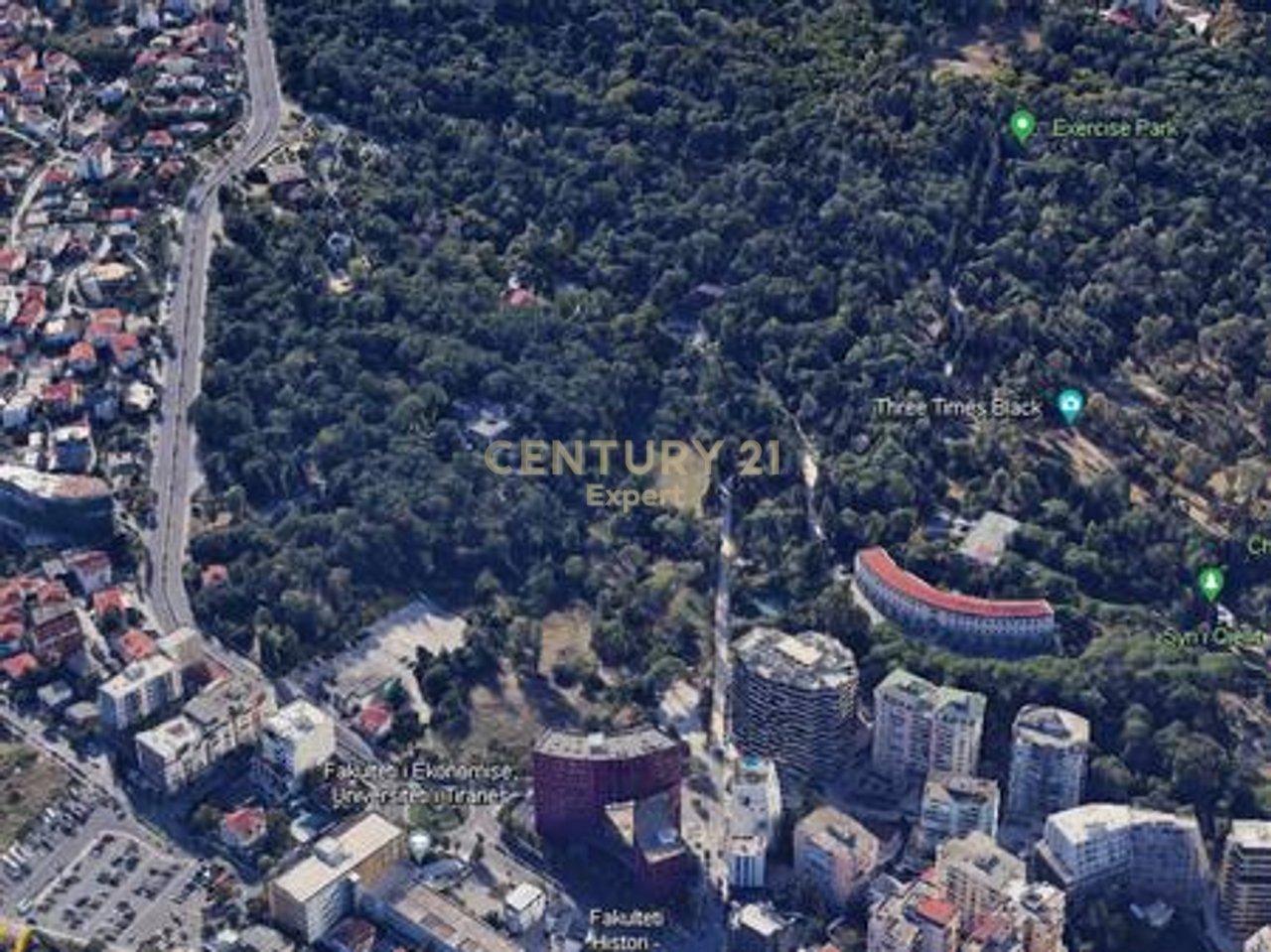 SHESIM TOKE TRUALL  TEK PARKU I LIQENIT ARTIFICIAL, RRUGA E ELBASANIT!