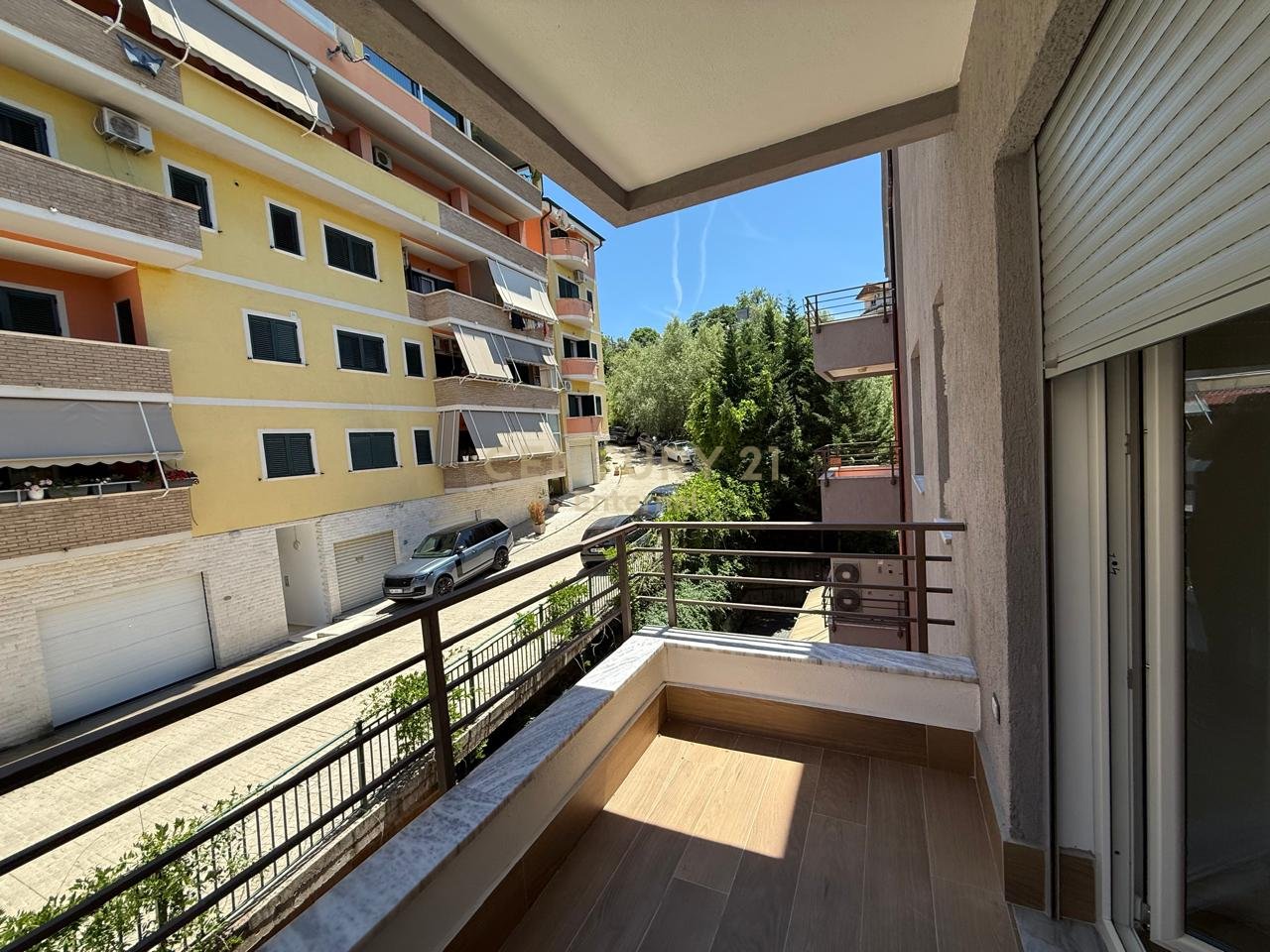 Appartamento 2+1+2 in vendita vicino a Radisson, al Lago Secco