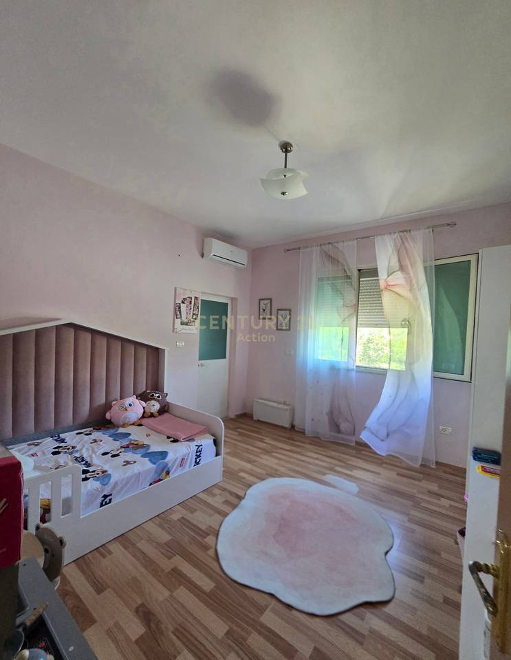 🏡 3-Storey House for Sale with Panoramic Terrace