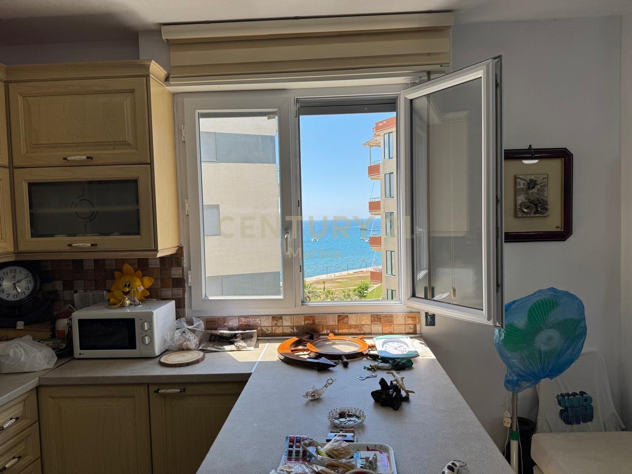 APARTAMENT 2+1+2 PER SHITJE,PRANE KONSULLATES ITALIANE NE LUNGOMARE!