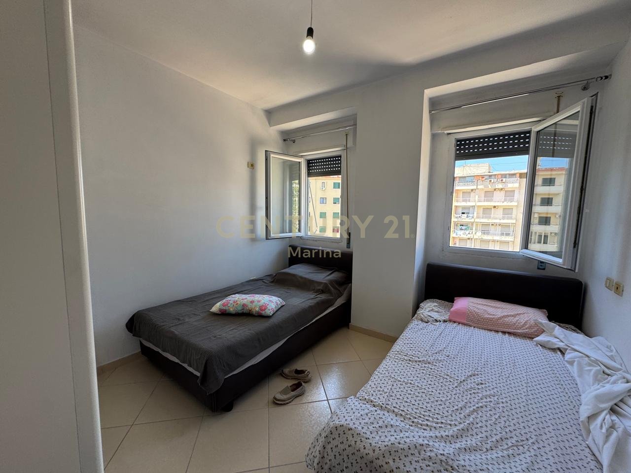 APARTAMENT 2+1+2 PER SHITJE,PRANE KONSULLATES ITALIANE NE LUNGOMARE!