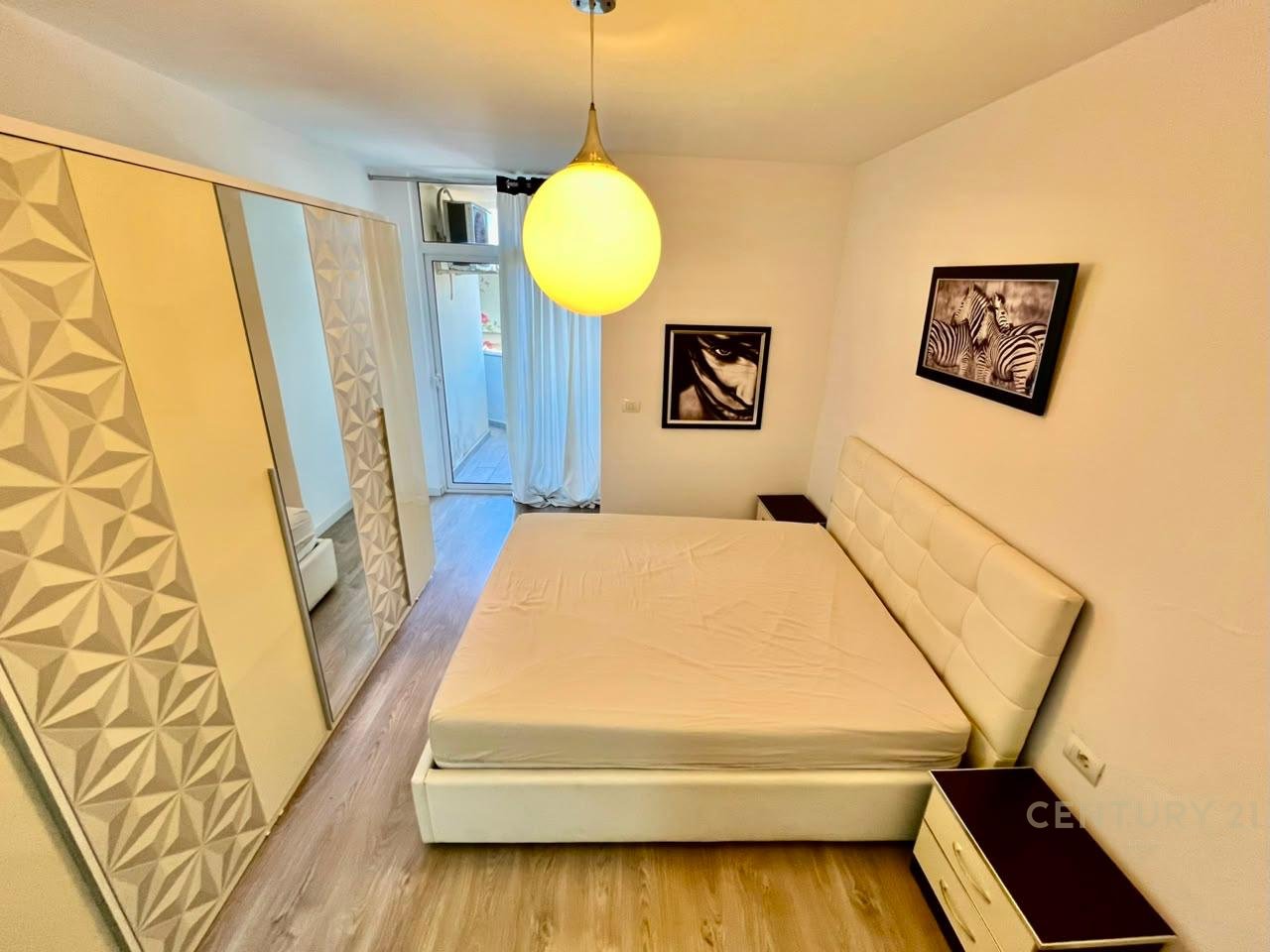 QIRA, APARTAMENT MODERN 1️⃣➕1️⃣, RRUGA KAVAJËS‼️