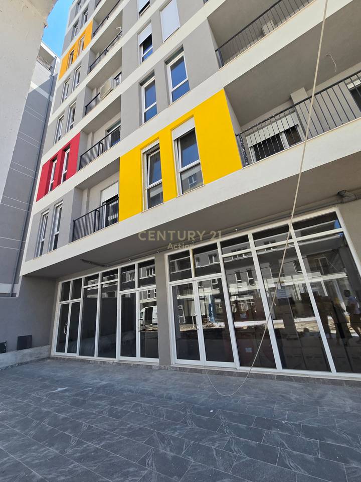 FOR RENT SERVICE UNIT, UNIVERS CITY-QTU!