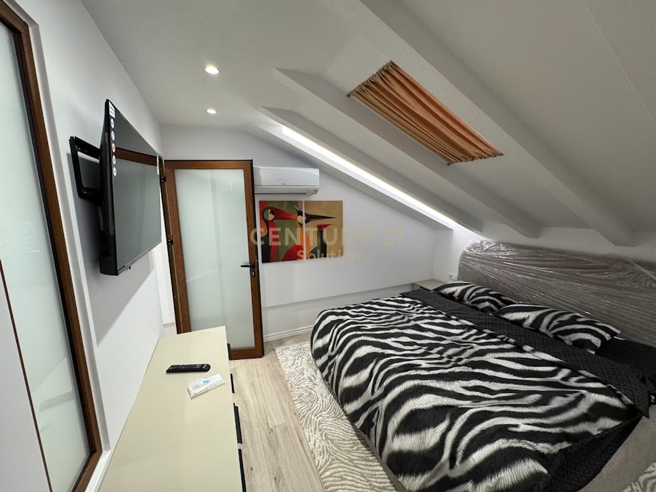 DUPLEX FOR RENT NEAR QSUT