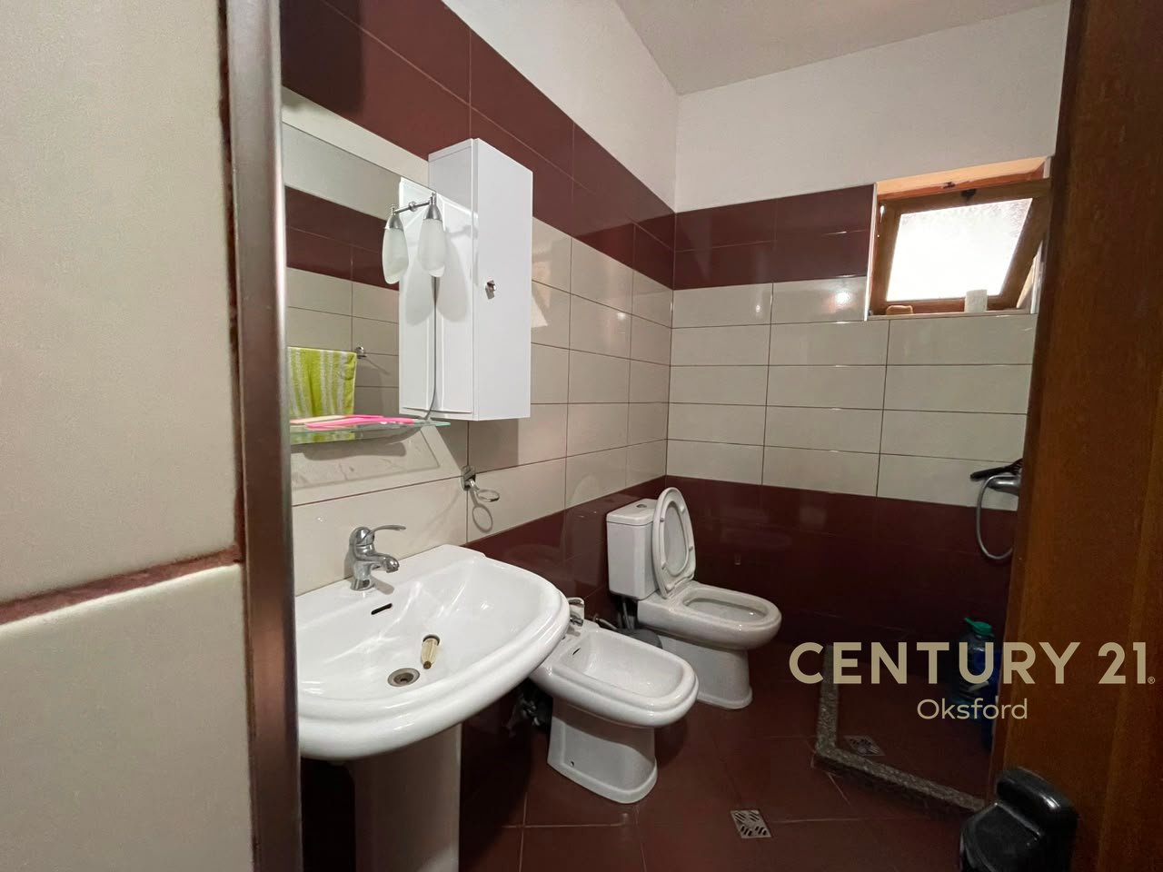 FOR RENT 2+1 APARTMENT WITH PARKING SPACE NEAR SAUK ROUNDABOUT