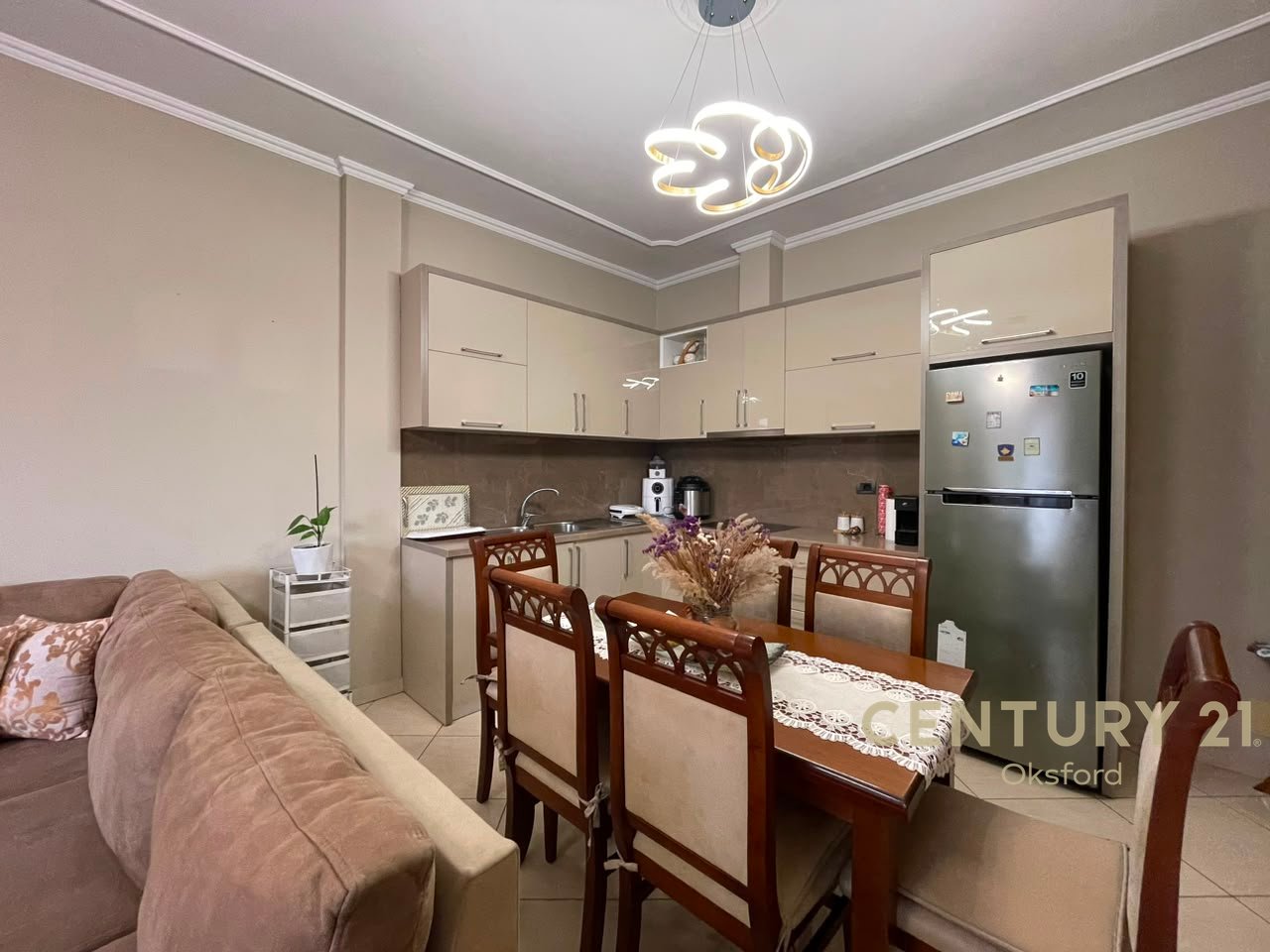 FOR RENT 2+1 APARTMENT WITH PARKING SPACE NEAR SAUK ROUNDABOUT