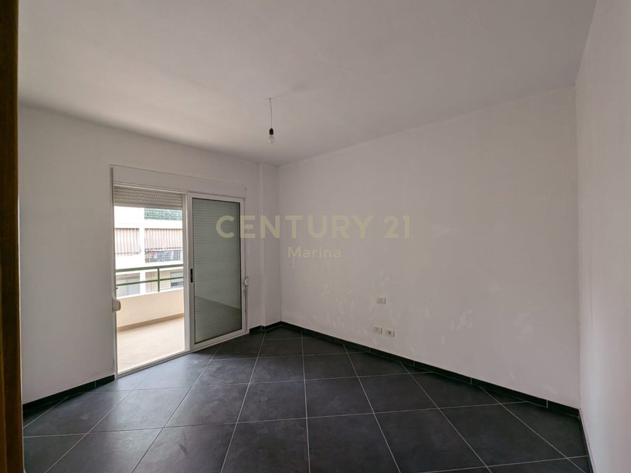 APARTMENT 2+1+2 FOR SALE, NEAR JUMBO ("Gjergj Arjaniti" Street)