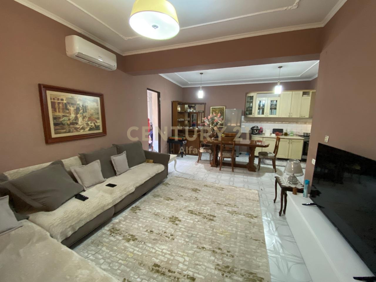 Villa Floor 2+1+2 for Sale in the Oxhaku Area !